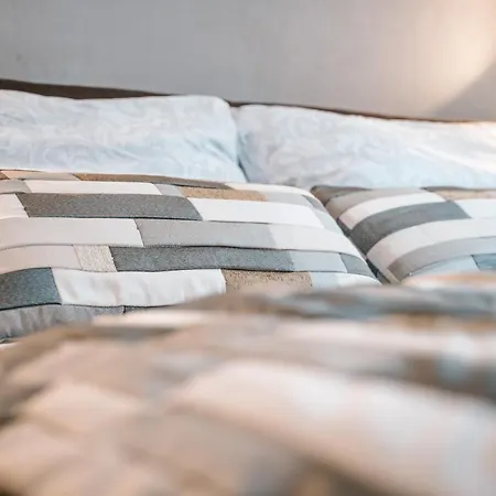 V Sovom Hniezde 아파트